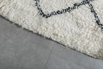 Moroccan Wool Rug 4.8 FT × 7.9 FT | Diamond Design with Black Detailing