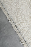 Simple Moroccan rug  2.4 FT X 8.8 FT