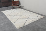 Moroccan rug 5 X 8.1 Feet