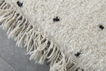 Simple Moroccan rug  4.6 FT X 6.2 FT