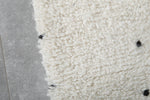 Simple Moroccan rug  4.6 FT X 6.2 FT