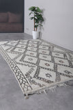 Moroccan rug 5.6 X 8.8 FEET