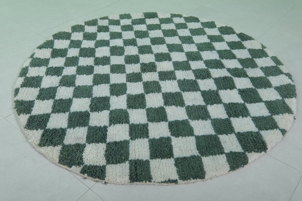 Round green and white checkered Moroccan wool rug - 5 ft