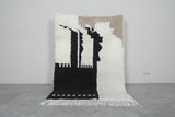 Handmade Moroccan rug 4.6 FT X 6.2 FT