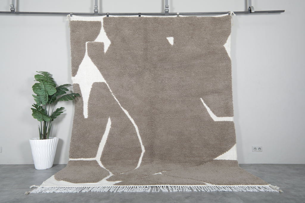 Handwoven Moroccan rug – Earthy beige grey berber design - Wool rug