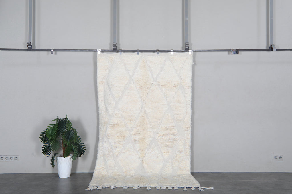Handmade Moroccan Rug 4.7 x 8.1 Feet - Handmade Berber Rug - Moroccan Wool Rug