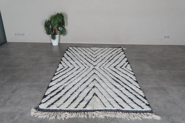 Handmade Moroccan Rug 4.9 x 8.6 Feet - Handmade Berber Rug - Moroccan Wool Rug