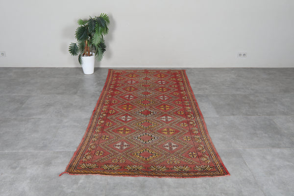 Red Moroccan rug - Handwoven vintage berber carpet - 4.5 FT X 8.2 FT