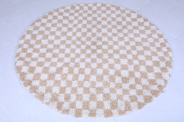 Custom Moroccan round rug - Beige checkered carpet