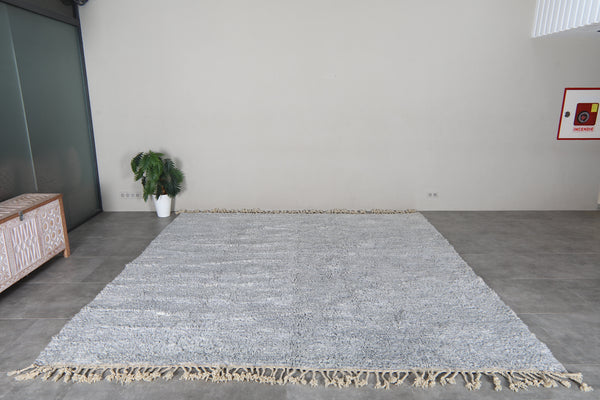 Spacious custom grey Moroccan rug for modern homes