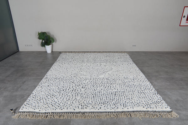 White Moroccan Rug 8.2 x 10.8 Feet – Black Speckled Wool Rug