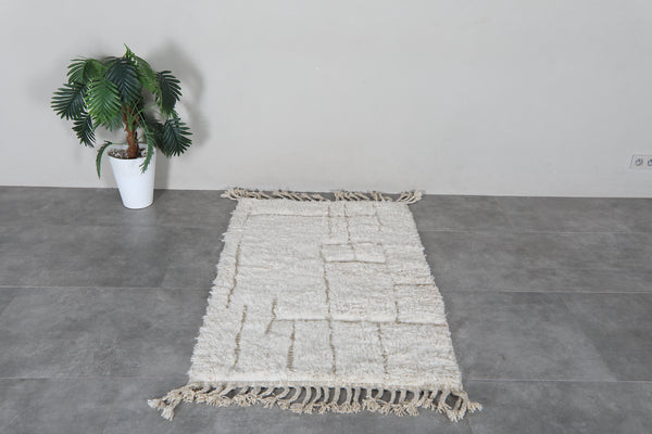 White Moroccan shag rug 3.2x5.1 ft - Handmade wool Berber carpet with raised lines