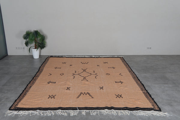 Tan Moroccan kilim rug 7.8x9.6 ft - Handmade Berber flatweave carpet with tribal motifs - Vintage wool area rug