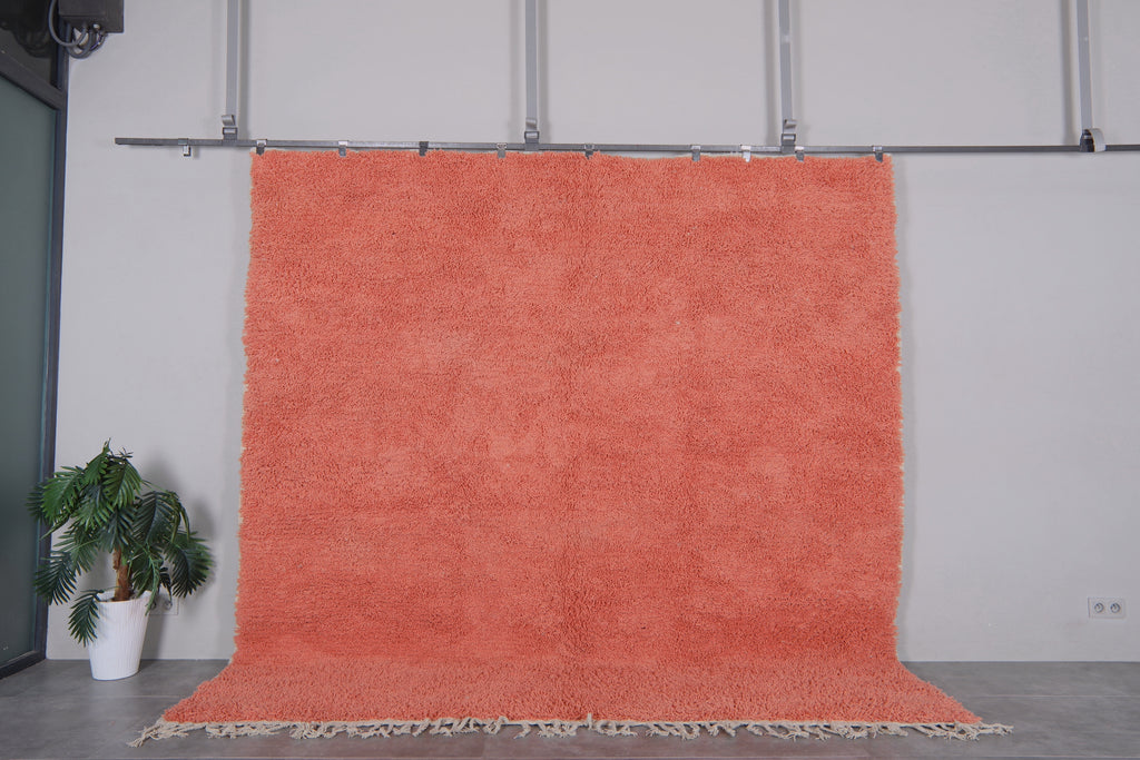 Custom all-wool Moroccan rug in coral – Handmade and soft