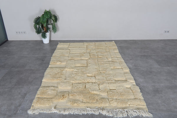 Ivory Moroccan Rug 5.1 x 8.4 feet – Abstract Geometric Wool Shag Rug