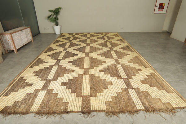 Tuareg rug – Handwoven beige & brown mat - 10.3 ft X 17.5 ft