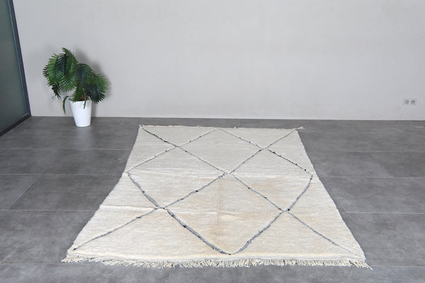 Handmade Moroccan Rug 5.4 x 8.1 Feet - Handmade Berber Rug - Moroccan Wool Rug
