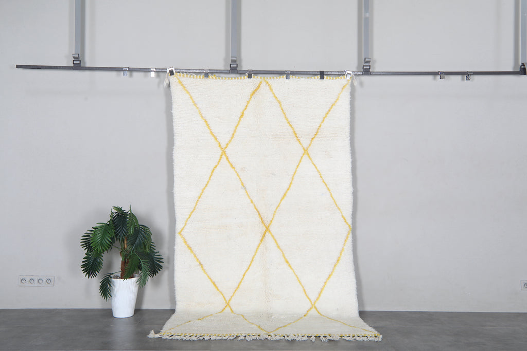 Handmade Moroccan Rug 4.8 x 8.3 Feet - Handmade Berber Rug - Moroccan Wool Rug