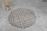 Round Moroccan Wool Rug – 5 ft, Cozy Gray Checkered Pattern