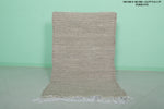 Moroccan Rug – Subtle Beige with Fringe | 3.2 x 5.1 FT