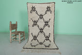 Handwoven Moroccan Rug 2.7 x 5.8 FT | Black & White Pattern