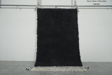 Midnight Black Moroccan Wool Rug – 4.6 x 7.2 ft Handwoven Minimalist Style