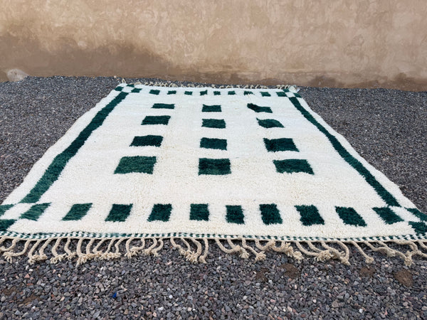 Berber Moroccan rug - Cream & forest green wool - 8.1 feet x 10.2 feet