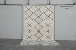 Handmade moroccan rug 5.4 FT X 8.6 FT