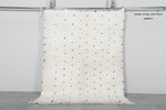 Simple Moroccan rug  4.6 FT X 6.2 FT
