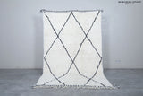 Moroccan rug 5 X 8 Feet