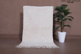 2.9 X 4.7 FT Moroccan Rug - Small Handwoven Ivory Shag Rug with Tassels