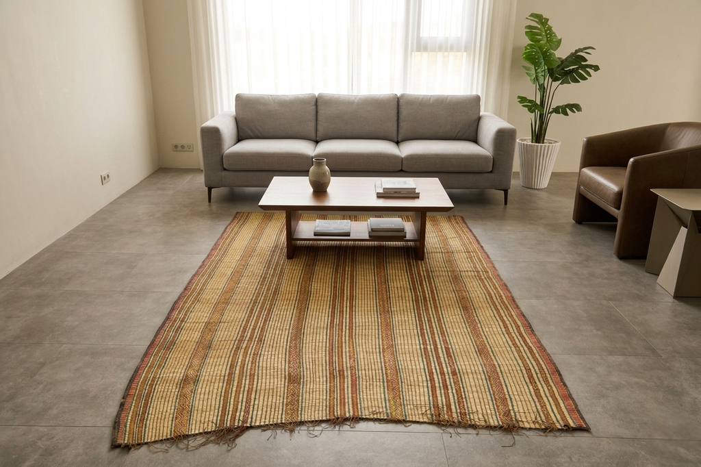 Tuareg mat 6.5 ft x 8.7 ft