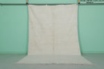 6.4 x 10.1 FT Moroccan Rug – Plush Off-White Shag