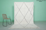 5.2 x 8.3 FT Moroccan Rug – White Wool with Subtle Gray Diamond Pattern