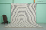 Handmade Moroccan Rug 8 x 9.1 Ft Gray and White Geometric Pattern | Modern Decor