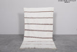 Handwoven Moroccan Berber Rug – 3.3 x 5.4 Feet | Traditional Minimalist Decor