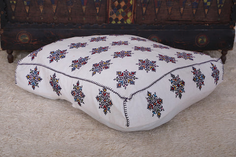 Handmade Moroccan berber flatwoven pouf