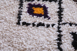 Vintage handmade moroccan berber rug 4.9 FT X 6.2 FT