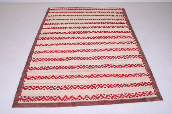 Flatwoven berber moroccan carpet - 5.8 FT X 8.9 FT