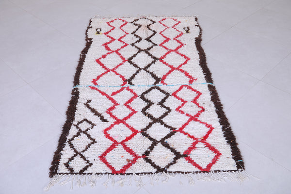 Vintage handmade moroccan berber rug  3.2 FT X 5.9 FT