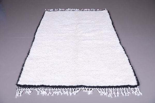 Moroccan handmade rug - 4.5x6.5 FT