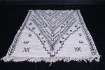 Handmade beniourain berber rug 4.9 FT X 6 FT