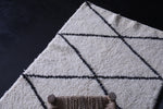 berber rug Handmade moroccan  2.7 FT X 4.5 FT