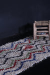 Hand knotted moroccan Azilal rug 2.9 FT X 6.6 FT