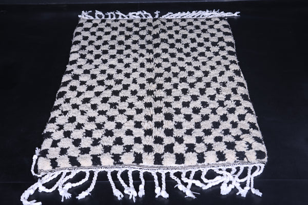 Moroccan handmade chess rug | 3.1 x 5.2 ft | Black and white checkered design