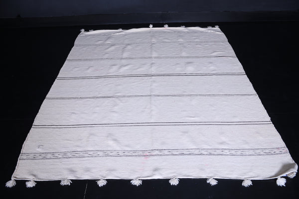 Berber Moroccan handwoven rug - 6.4 FT X 7.7 FT
