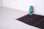 Square handwoven moroccan berber rug - 4 FT X 5.7