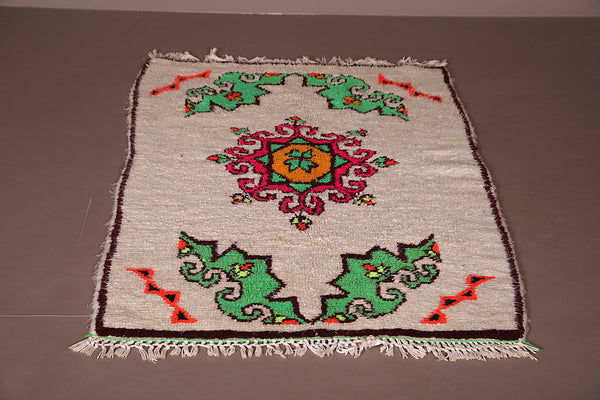 2.9 x 5 ft Moroccan azilal rug – Handwoven vibrant pattern