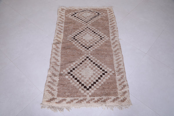 Vintage handmade berber Moroccan rug | 2.8 x 5.3 ft