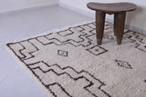Moroccan handmade rug 5.5 FT X 7.7 FT